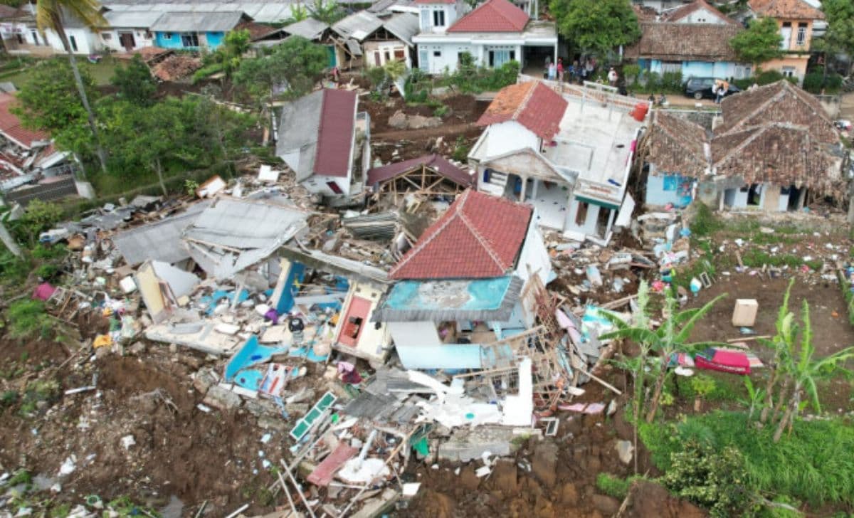 Gempa 4,3 SR Guncang Cianjur: Trauma Tahun 2022 Kembali Terasa