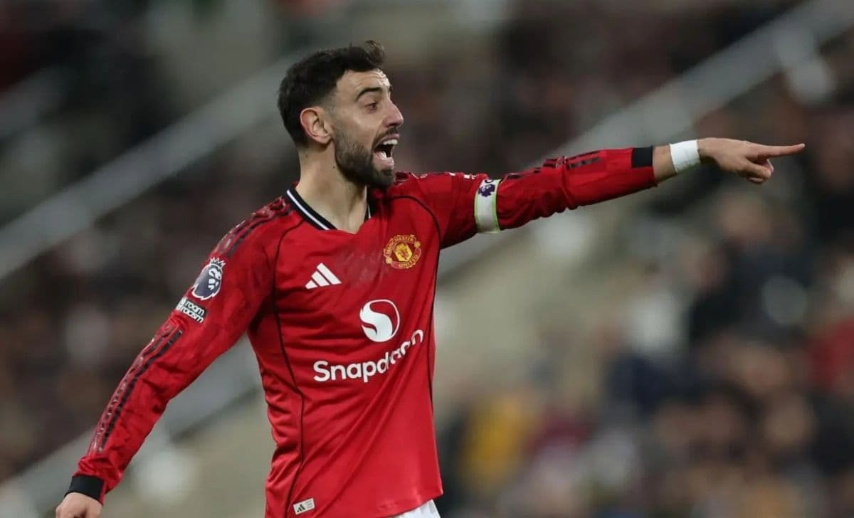 Aksi Gemilang Bruno Fernandes: Hattrick Spektakuler Bawa MU Menang 5-2 di Old Trafford!