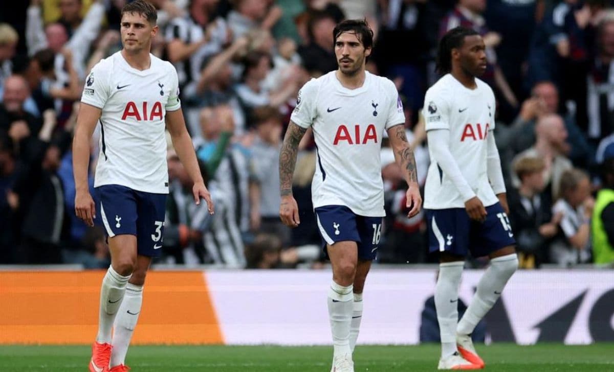 Tottenham Gagal Tembus Pertahanan Everton: Apa yang Salah dengan Strategi Spurs?