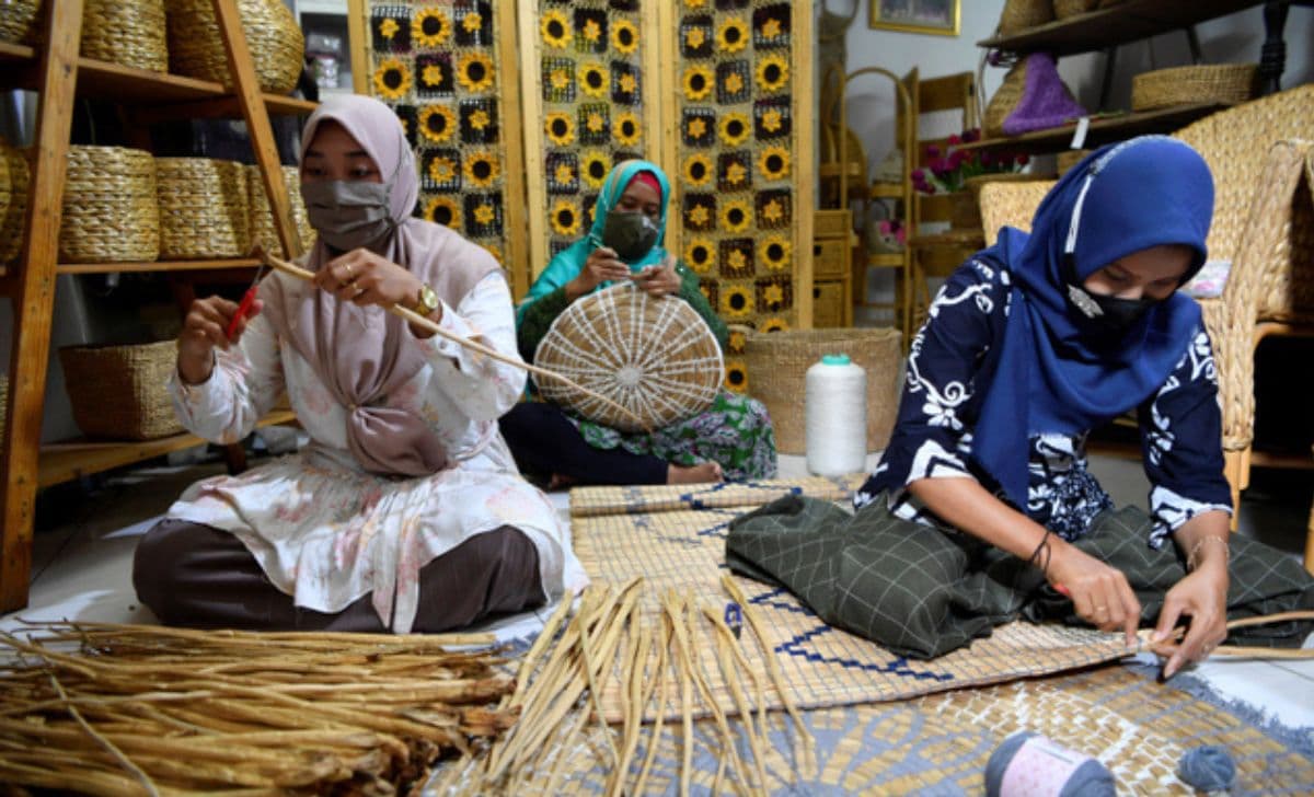 OJK Dorong Perluasan Kepesertaan Dana Pensiun ke Pekerja Informal