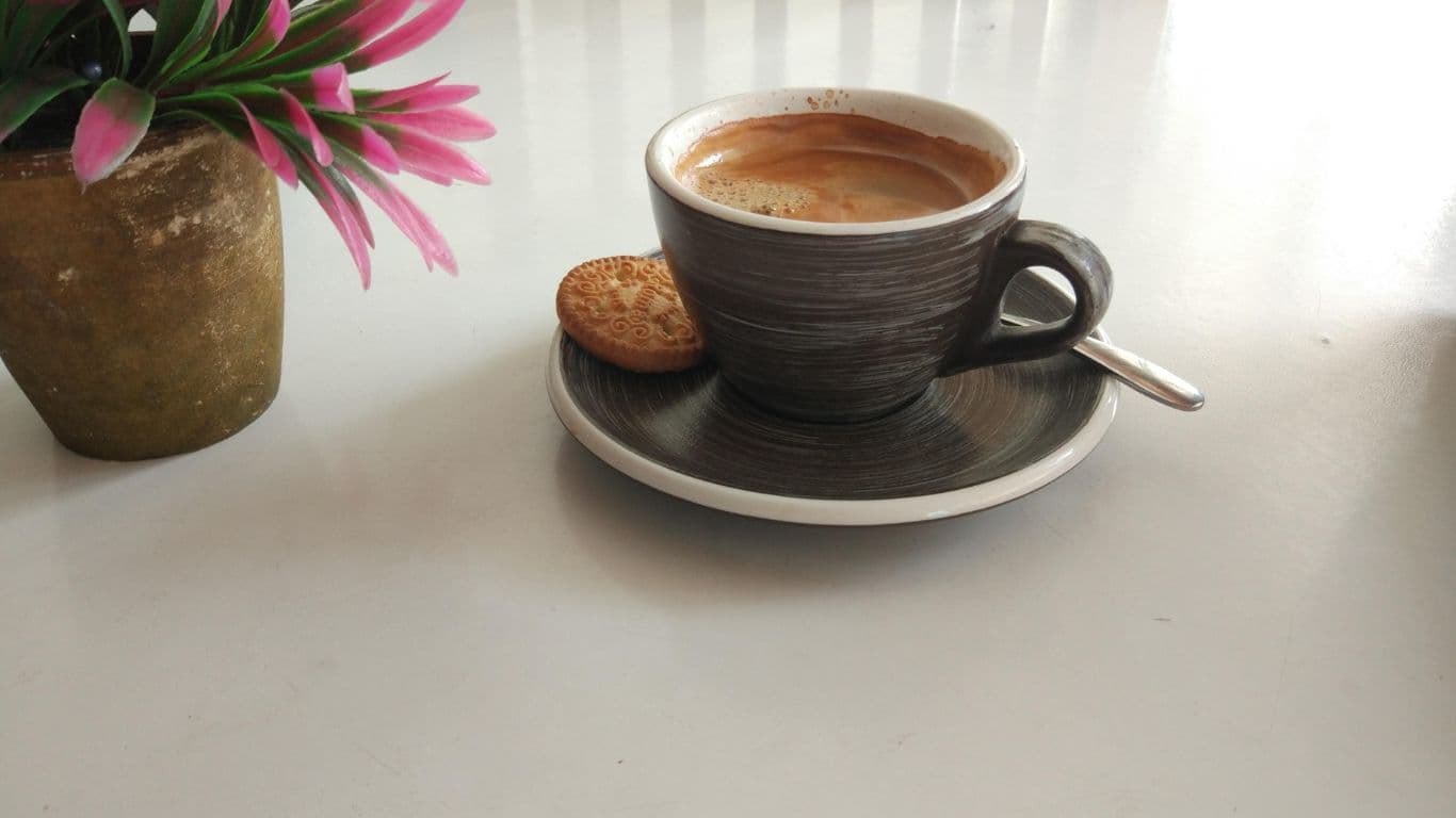 Minum Kopi Saat Puasa: Kapan Waktunya yang Tepat?