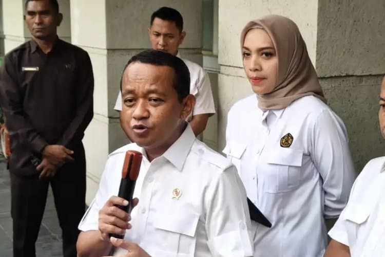 Pemerintah Hentikan Sementara Operasi Tambang Nikel PT GAG di Raja Ampat