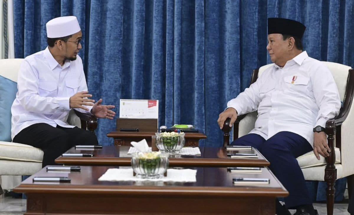 Ustaz Adi Hidayat Bertemu Presiden Prabowo, Berikan Tausiah di Istana