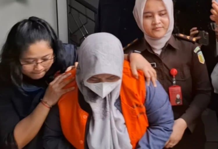 Tiga Tersangka Pemerasan Mahasiswa PPDS Anestesi Undip Resmi Ditahan