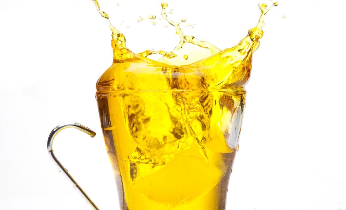 Air Kencing Warna Kuning: Penjelasan, Penyebab, dan Cara Mengatasinya