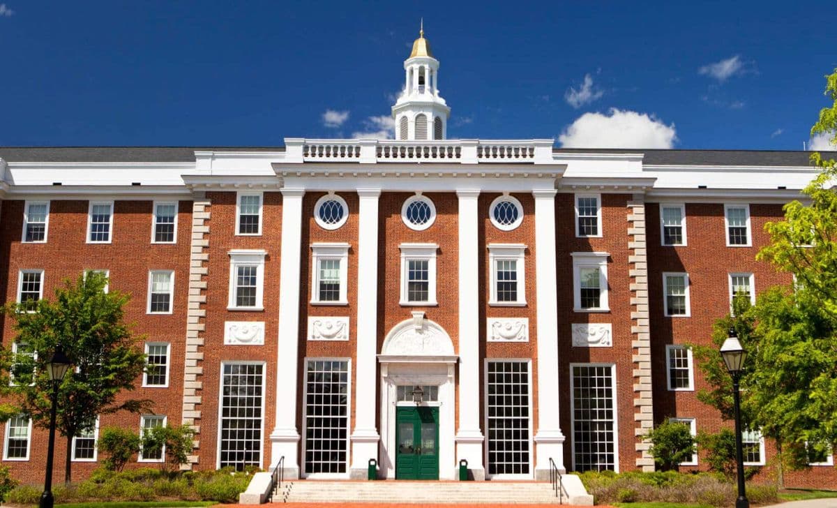Universitas Tokyo Pertimbangkan Tampung Mahasiswa Harvard Imbas Kebijakan AS