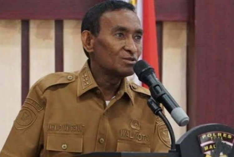 Diduga Sawer Biduan, Wali Kota Tual Ahmad Yani Renuat Akan Tempuh Jalur Hukum