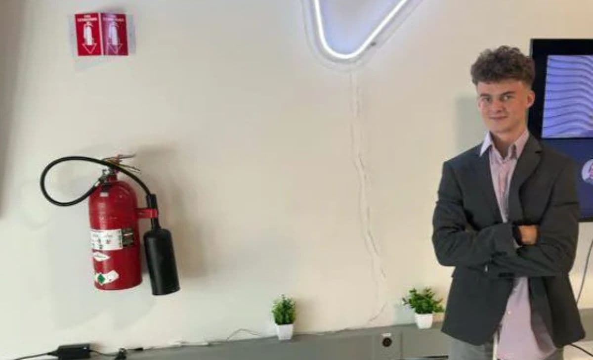 Edward Coristine, 'Anak Emas' Elon Musk, Diduga Beri Dukungan pada Geng Hacker
