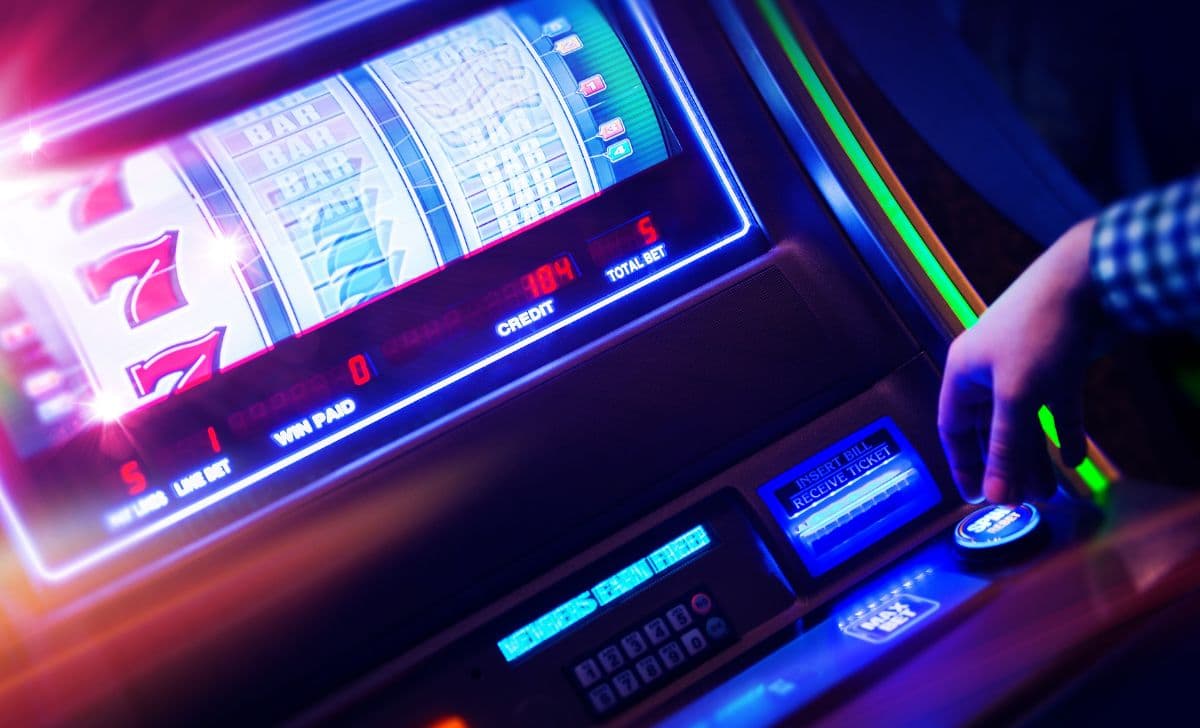 Pak Toto Sampaikan Bahayanya Judi Slot Online