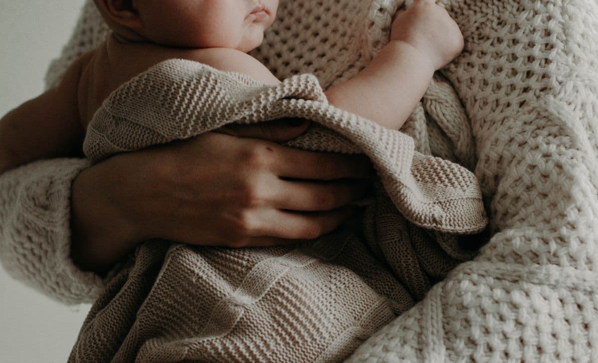 100 Nama Bayi Perempuan Islami Lengkap Beserta Artinya