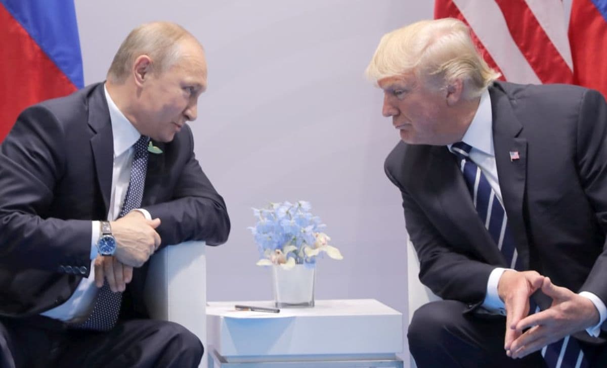 Moskow Bergembira Usai Pertemuan Tegang Trump-Zelensky di Gedung Putih