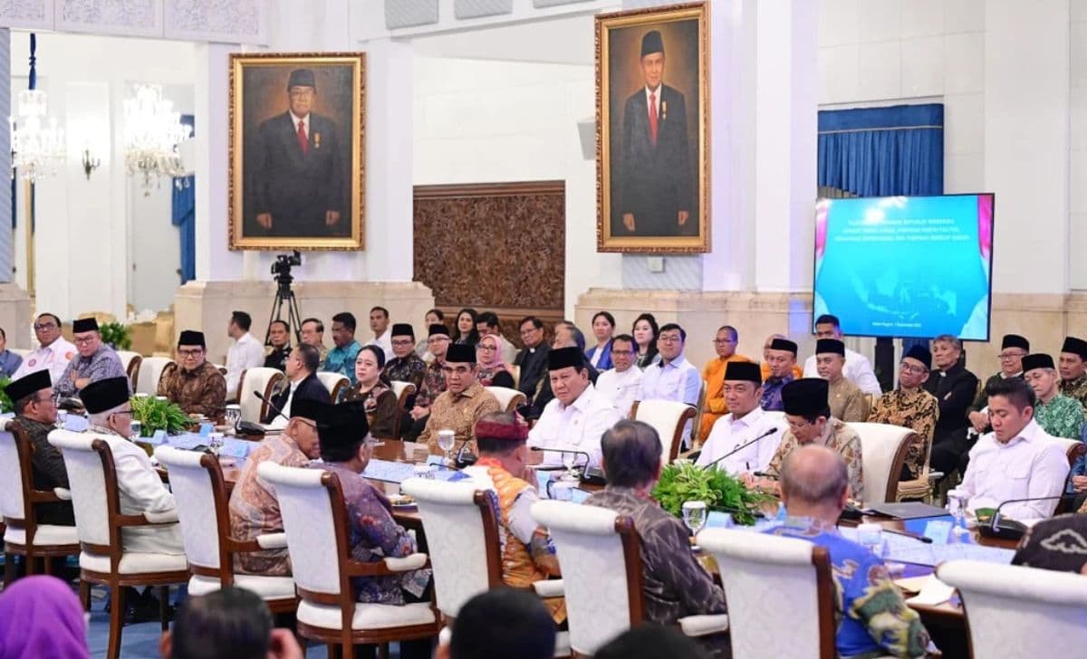 Wiranto Temui Presiden Prabowo, Ajak Masyarakat Jaga Emosi dan Persatuan