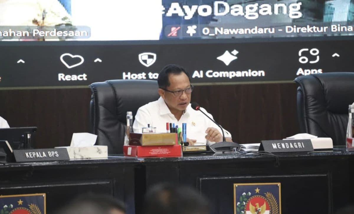 Mendagri Tito Minta Pemda Segera Perbaiki Fasilitas Rusak Akibat Demo Anarkistis