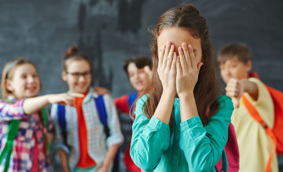 10 Cara Mengatasi Bullying dengan Efektif dan Bijak