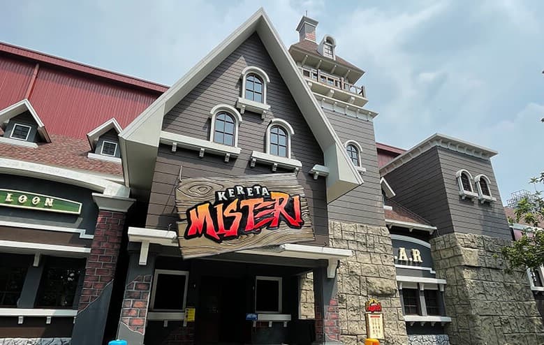 Pengalaman Seru di Wahana Kereta Misteri Dufan Ancol