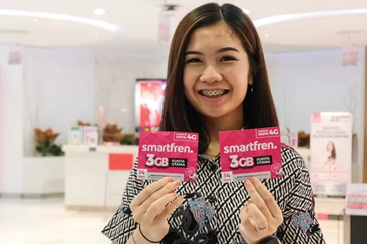 Smartfren Catat Kenaikan Trafik Internet 9% Selama Momen Nataru 2024/2025