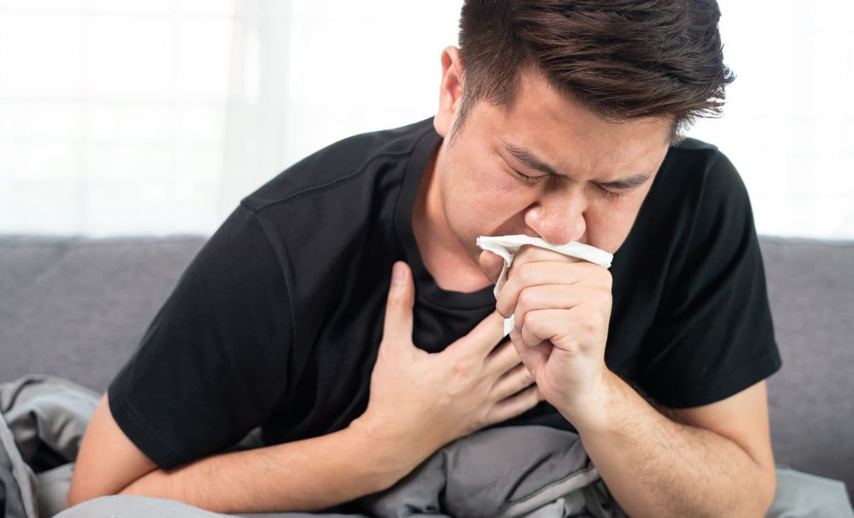 Tips Ampuh! Cara Mengatasi Batuk Kering