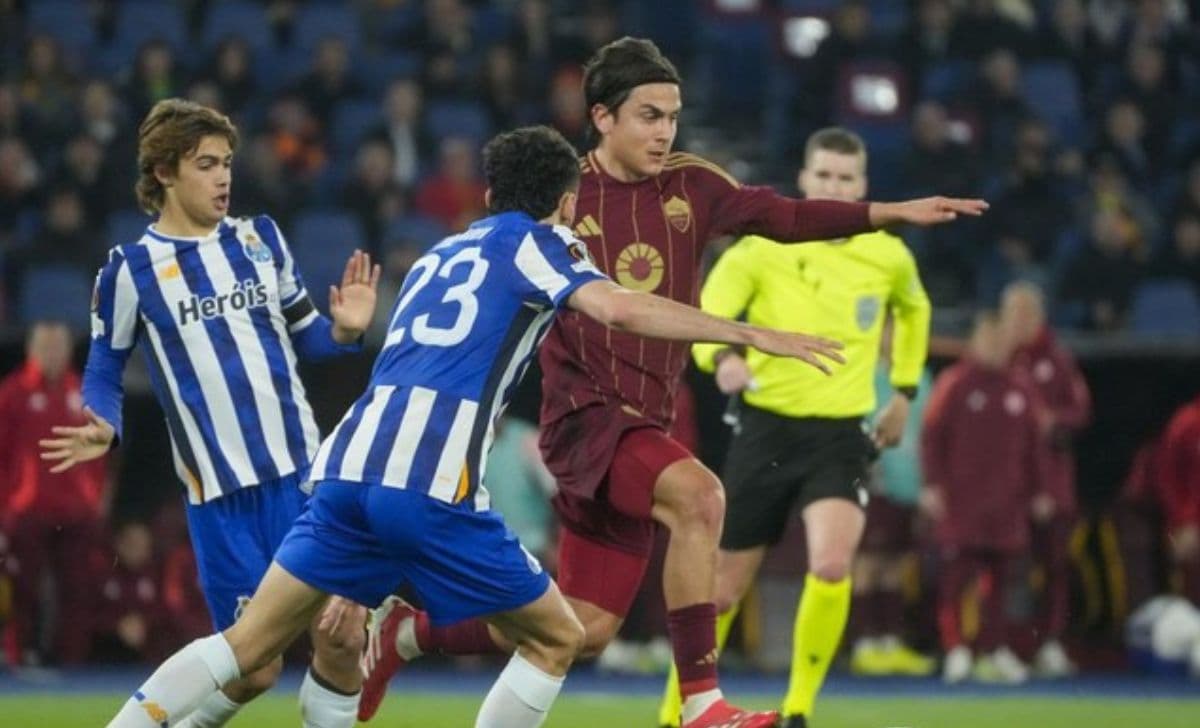 AS Roma Lolos ke 16 Besar Liga Europa, Ranieri Kesal dengan Kecerobohan Tim