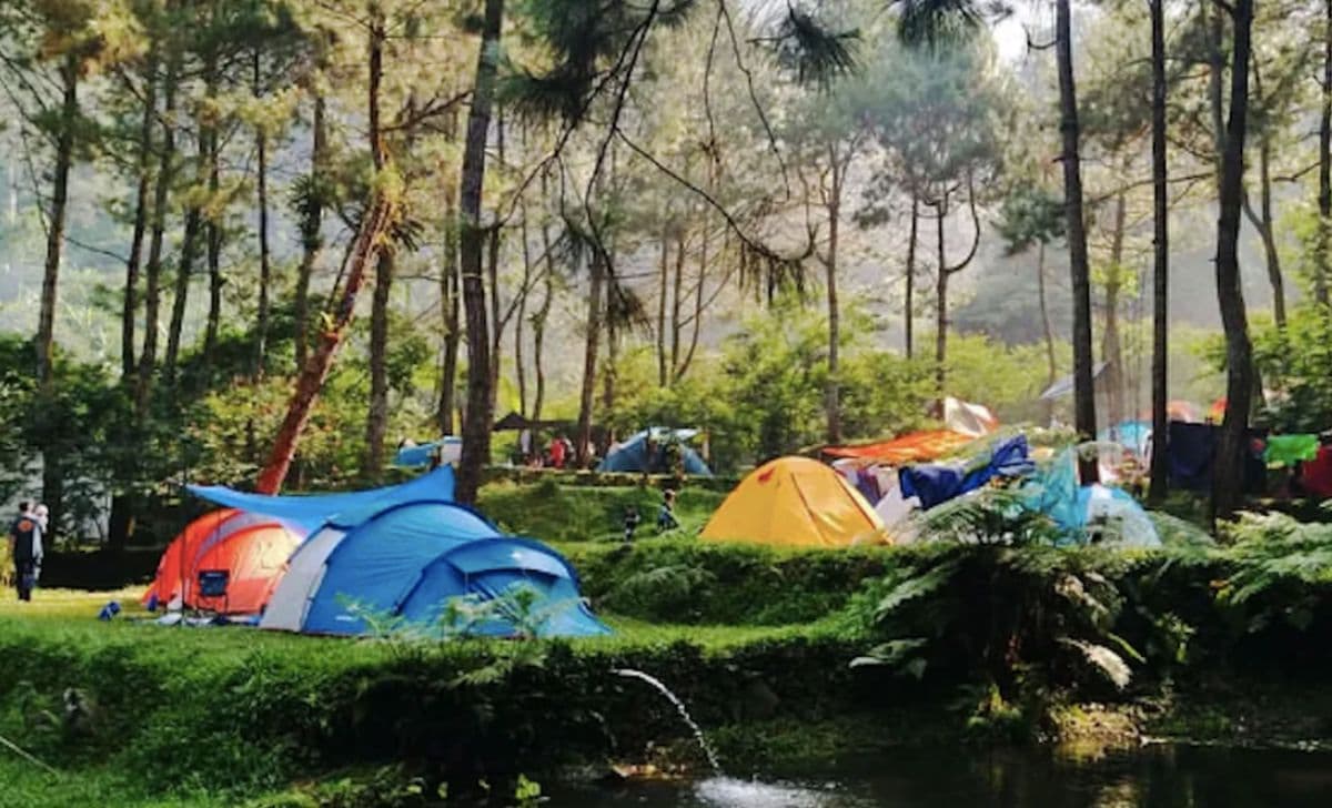 5 Camping Ground di Bogor Paling Bagus Pemandangannya