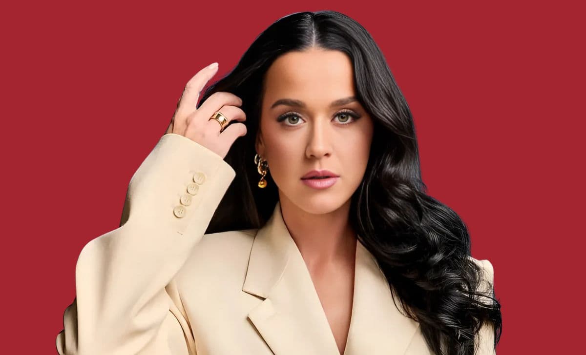 Makna Lagu Wide Awake oleh Katy Perry, Lirik dan Terjemahannya