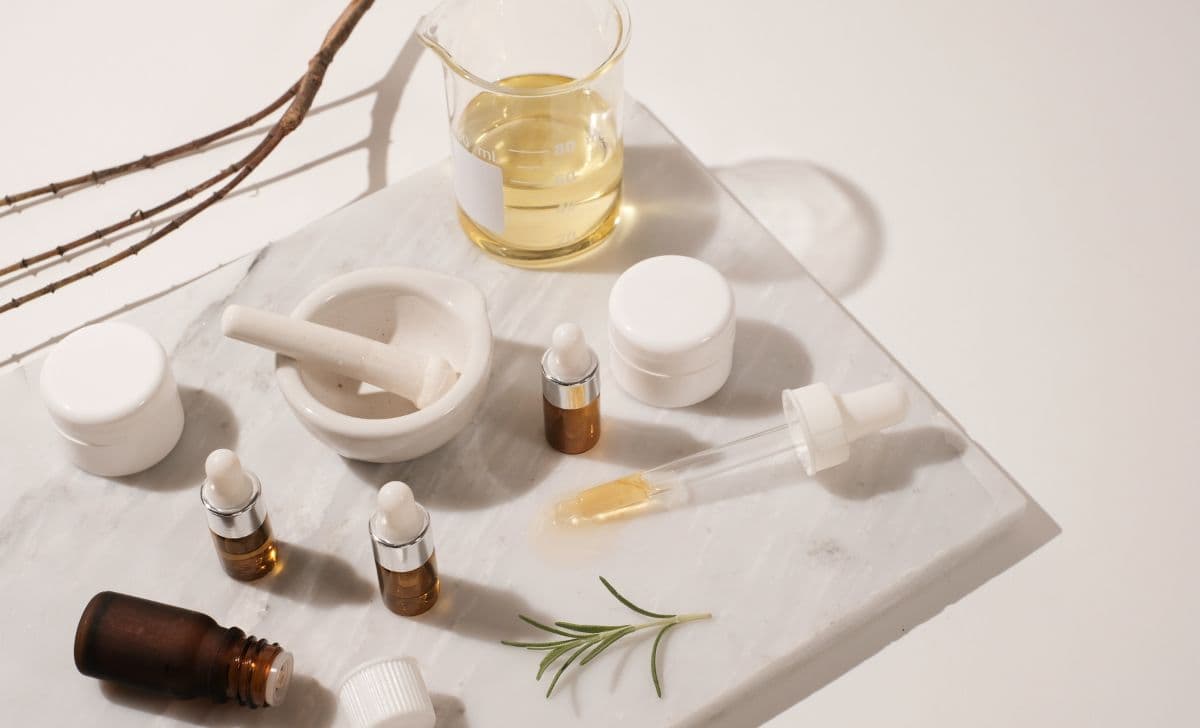 Skincare Berbasis Probiotik: Manfaat dan Produk Terbaru