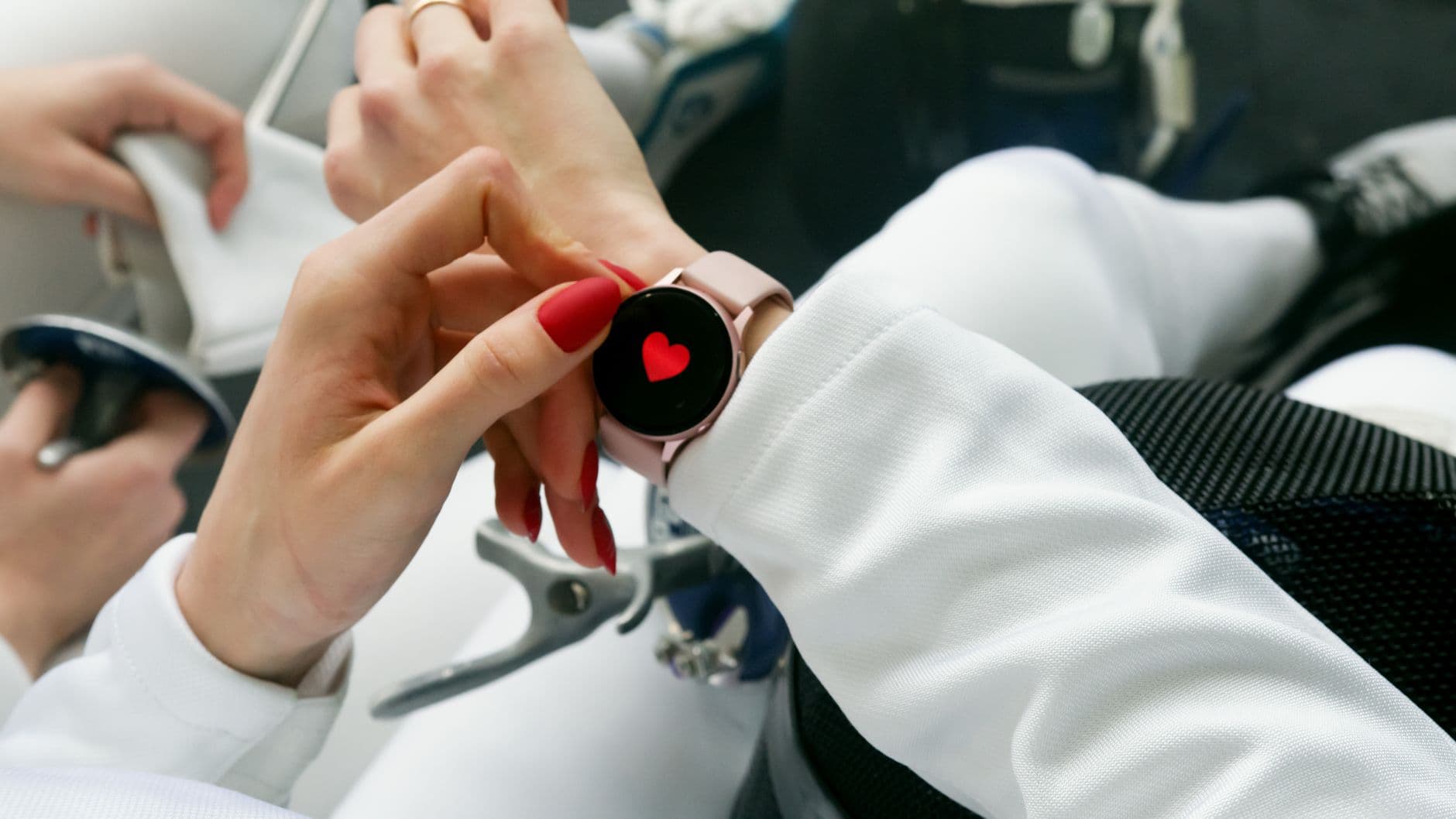 Samsung Galaxy Watch 9 Diluncurkan: Desain Ramping, Prosesor Canggih, dan Fitur Kesehatan Terdepan!