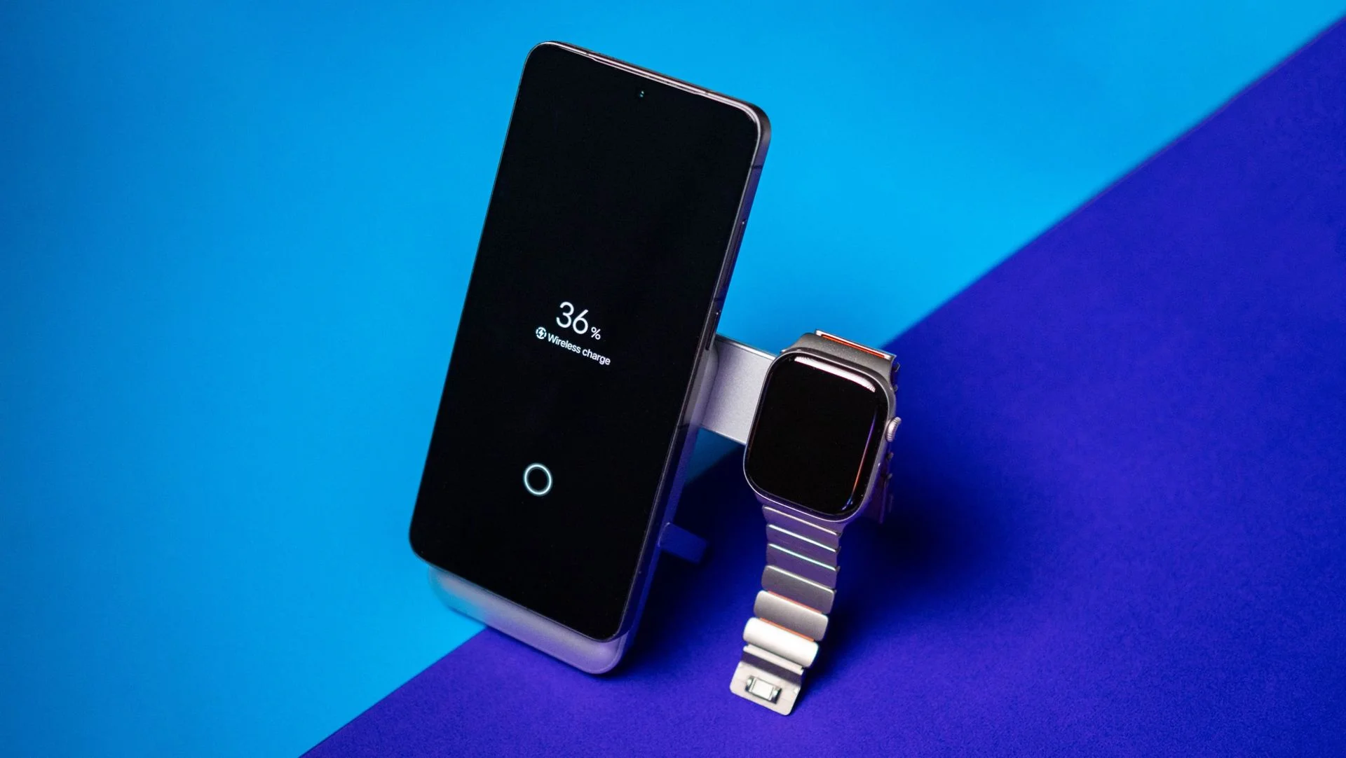 Stuffcool's Omni Pro: A Versatile Power Bank Ideal for Apple Watch Users