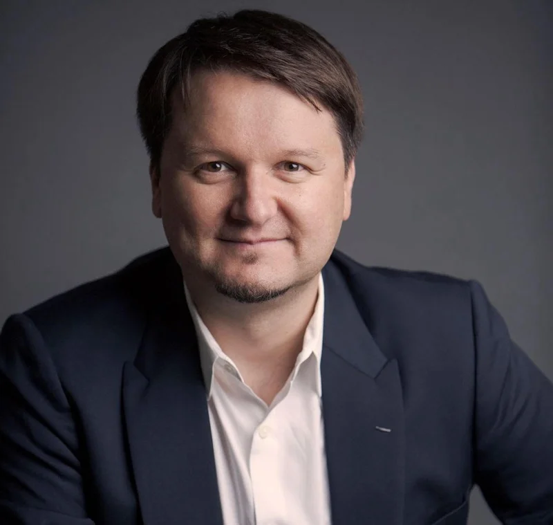 Mihai Pohontu is CEO of Amber.