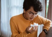 Batuk Hingga Berdarah? Bisa Jadi Ada Penyakit ini!