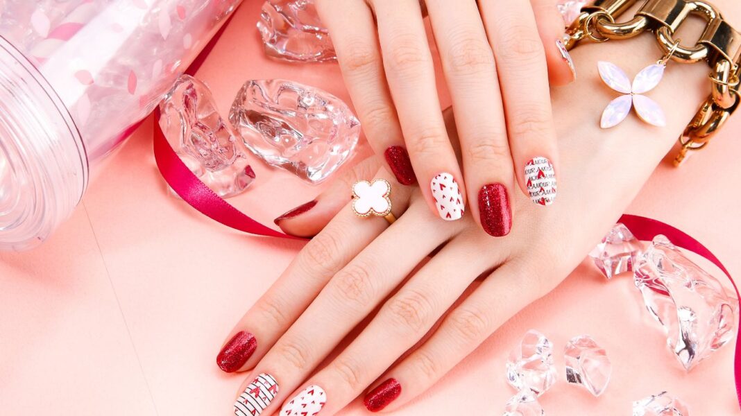 Memakai Kutek Apakah Boleh Shalat