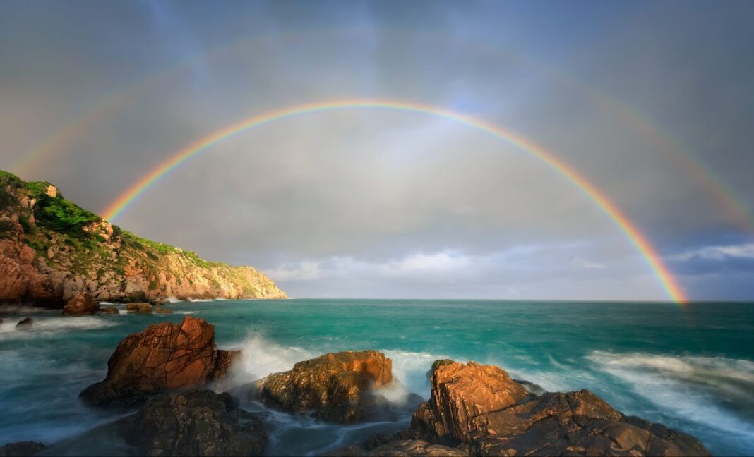 Mimpi Air Laut Pasang