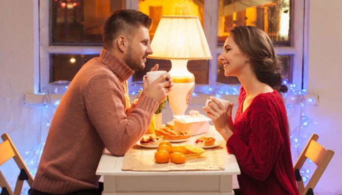 8 Cara Membujuk Pacar yang Marah: Jurus Ampuh agar Si Dia Luluh!