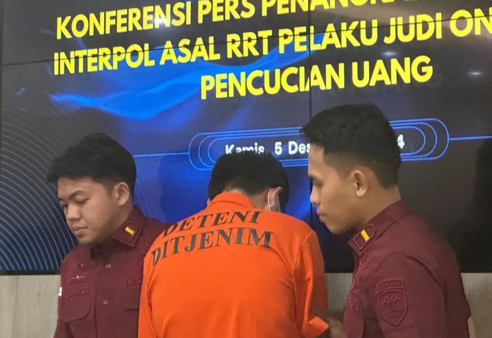 Buron Interpol China Terkait Judi Online Diamankan di Indonesia