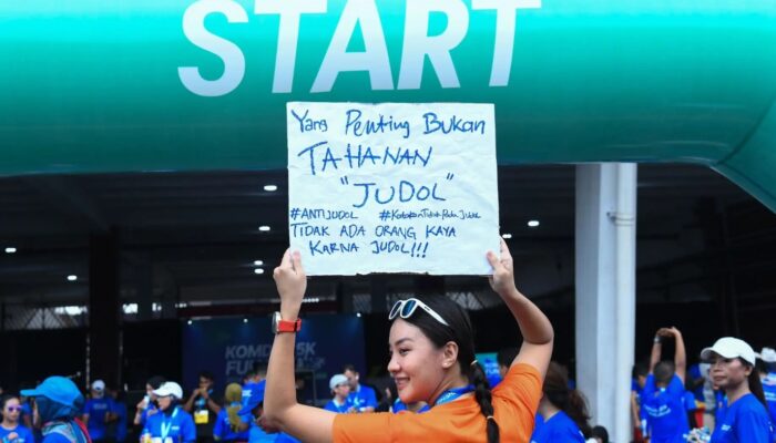 Wamenkomdigi Nezar Patria Buka Komdigi 5K Fun Run 2024: “Lari dari Judi Online”