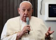 Diberi Oksigen Aliran Tinggi, Paus Fransiskus Masih Alami Krisis Pernapasan