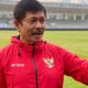 Pelatih Timnas U-20 Indra Sjafri dalam sesi latihan di Stadion Madya Jakarta Sabtu 1782024 Foto Soni Insan Baguskumparan
