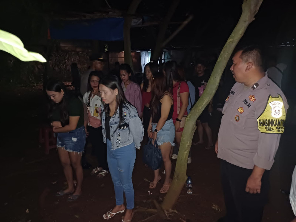 Polisi Gerebek Tempat Karaoke di Tangerang Selatan 27 Orang Diamankan