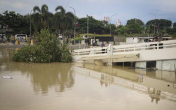 Banjir di Bekasi Persija Jakarta vs PSIS Semarang Ditunda