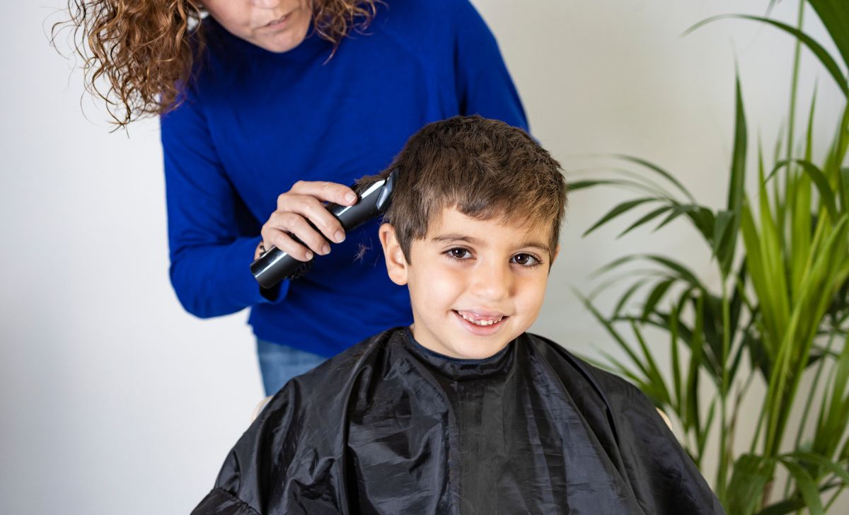 Potongan Rambut Anak Laki-Laki Sesuai Bentuk Wajah