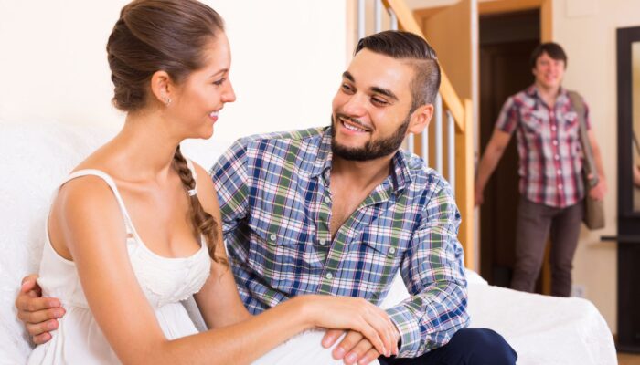 Kenali! Ciri Pacar Pernah Berhubungan Intim dengan Pria Lain