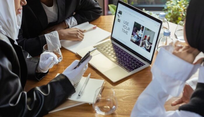 Nama Kelompok Islami Bahasa Arab Estetik yang Mudah Diingat