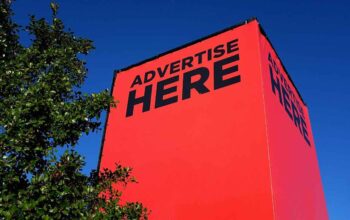 Iklan Komersial dan Non Komersial_11zon