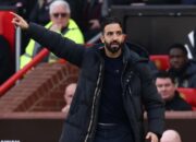 Manchester United Incar Matheus Cunha, Ruben Amorim Pilih Bungkam