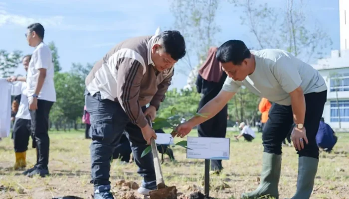 UIN Raden Intan Lampung Turut Sukseskan Gerakan Penanaman 1 Juta Pohon Matoa