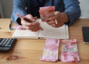 Hati-hati Jika Ada yang Menawarkan Pinjol Tanpa KTP, Ini Alasannya!