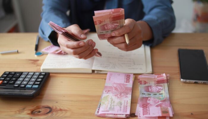 Hati-hati Jika Ada yang Menawarkan Pinjol Tanpa KTP, Ini Alasannya!