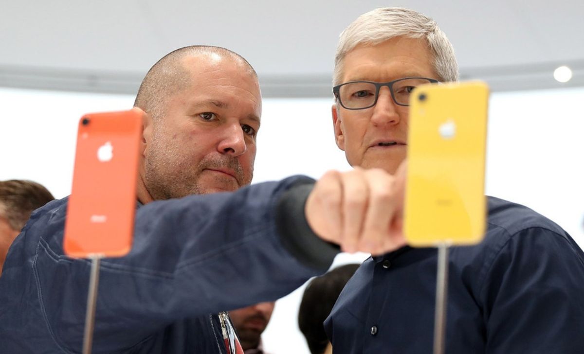 OpenAI Resmi Akuisisi Startup Io Senilai Rp 106 Triliun