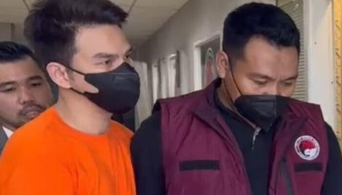 Jonathan Frizzy Diduga Jadi Pengendali dan Pengedar Vape Mengandung Obat Bius dari Thailand