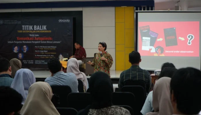 UGM Rilis Buku Pengantar Teori Luhmann: Komunikasi Bukan Sekadar Peran Aktor, Tapi Sistem