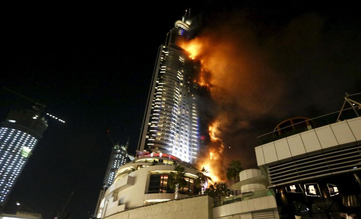 Kebakaran Hebat Landa Gedung 67 Lantai di Dubai Marina, 3.820 Warga Dievakuasi